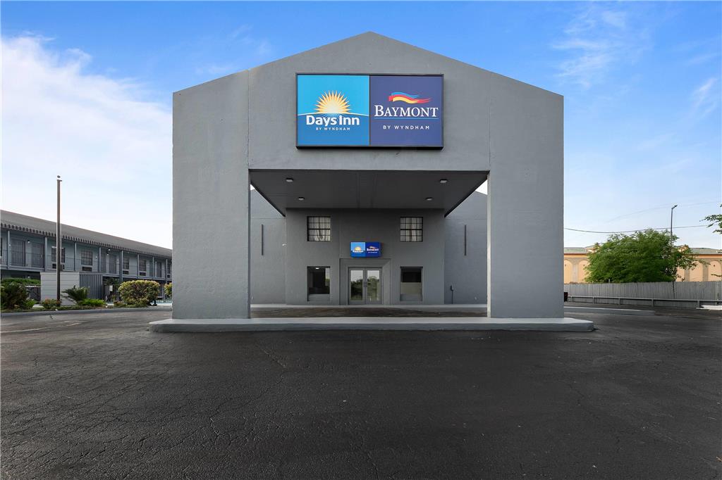 Days Inn by Wyndham San Antonio Near Lackland AFB - photo 3