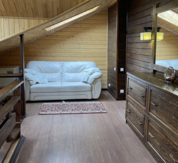 Valley Sunny Sunny Valley 13 Building in Syrostan, Russia