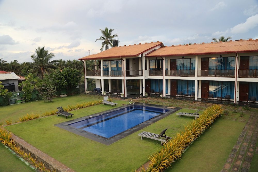 Calypso Sunset in Chilaw, Sri Lanka