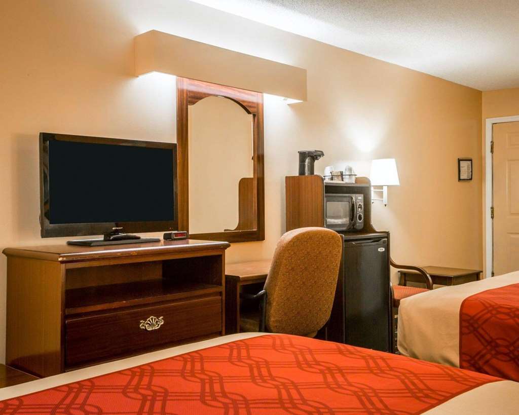 Econo Lodge Eufaula South - photo 7