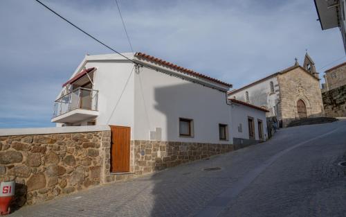 Casas do relógio — Penamacor — photo 5