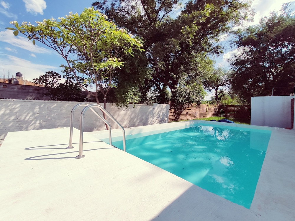 Casa Mango amplia con alberca y cerca de la Media Luna — 4-Star Luxury Hotel in Rio Verde, Mexico