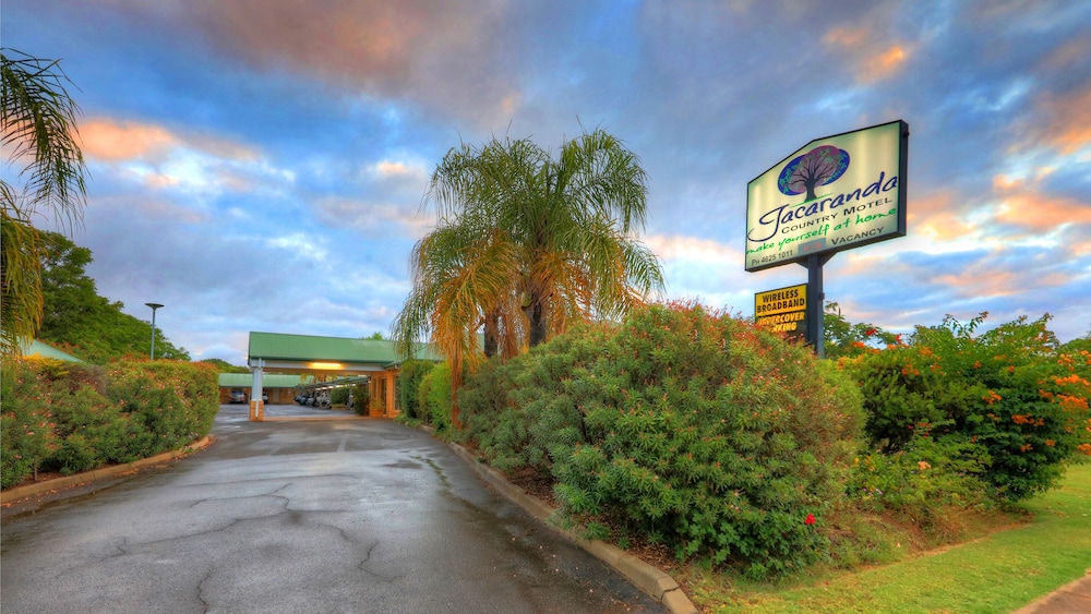 Jacaranda Country Motel — hotel in St George