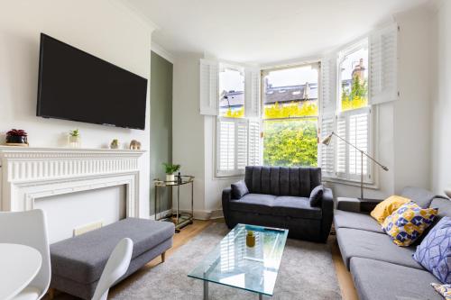 Garden Flat In the Heart of London — 4-Star Luxury Hotel in London, United Kingdom