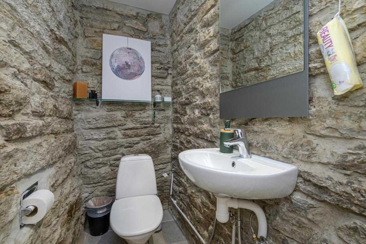 Tallinn Old Town Romantic Apartment