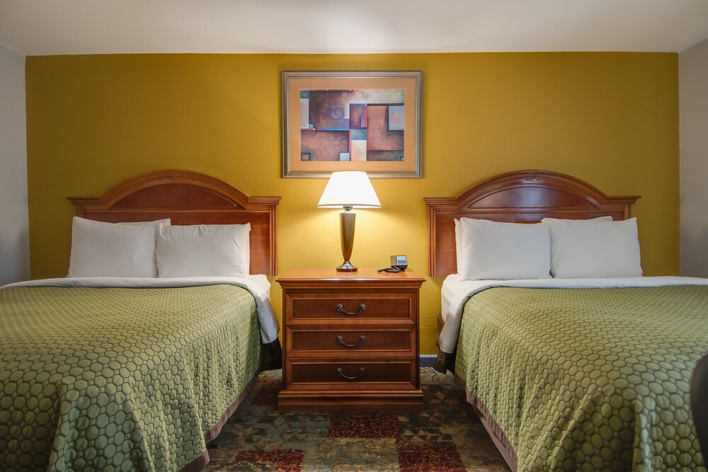 Americas Best Value Inn Hayward - photo 12