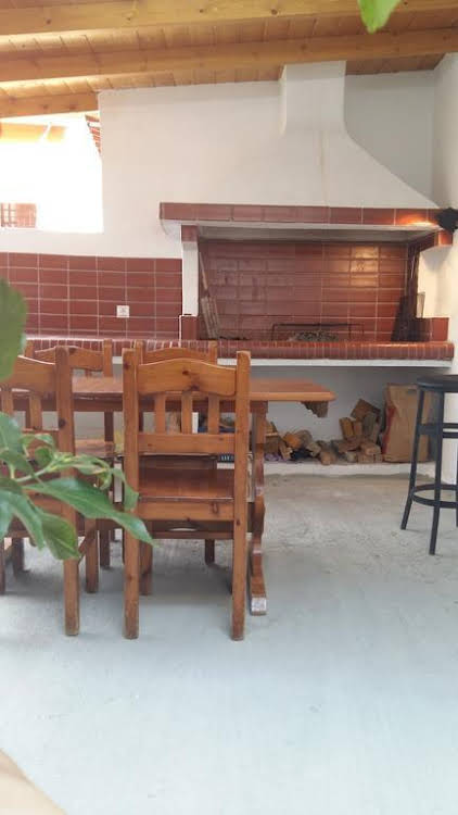 La Luna studios in Neos Marmaras, Greece