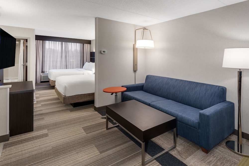Holiday Inn Express Hotel & Suites South Portland by IHG - photo 11