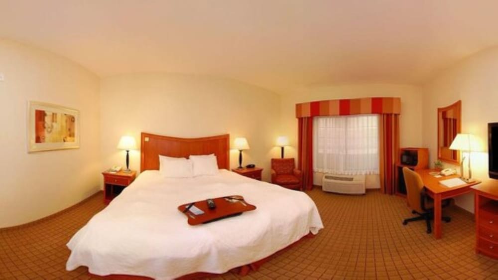 Hampton Inn Norco Corona Eastvale - photo 13