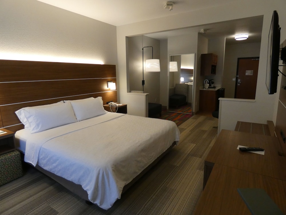 Holiday Inn Express Hotel & Suites Limon I 70 by IHG - photo 5