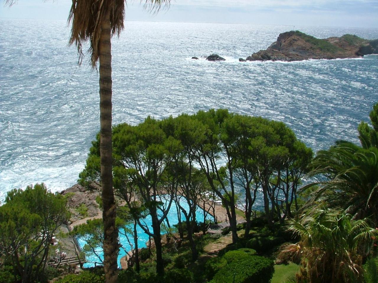 Cap Sa Sal Navy Begur Girona — 4-Star Luxury Hotel in Begur, Spain