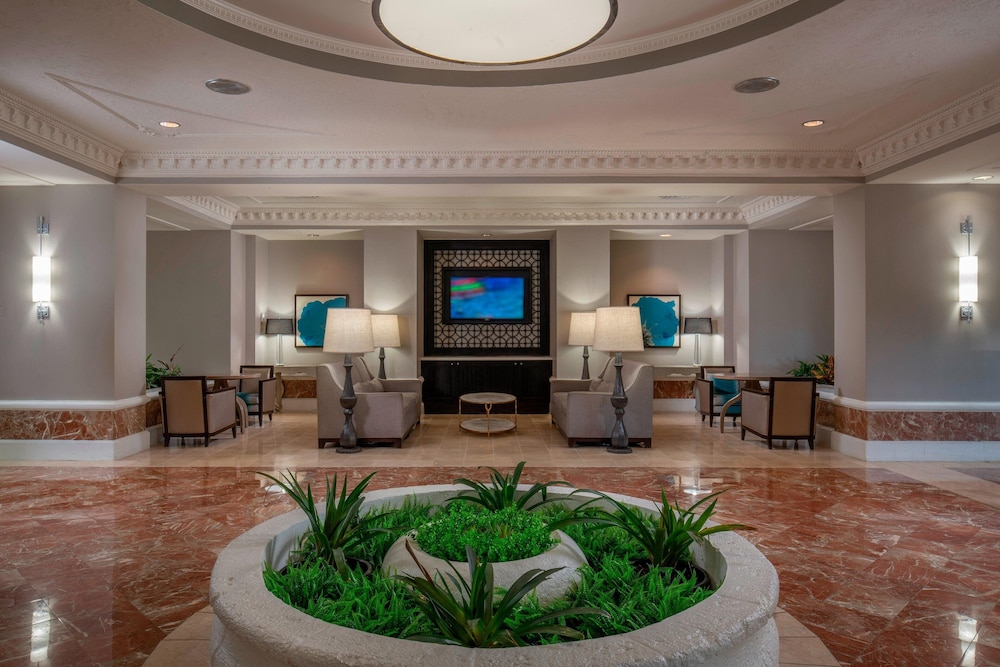 Sheraton Suites Fort Lauderdale at Cypress Creek - photo 3
