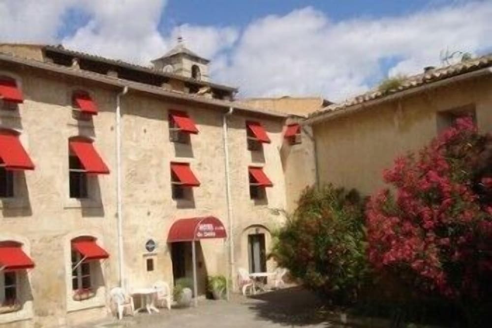 Hôtel du Centre — hotel in Pierrelatte