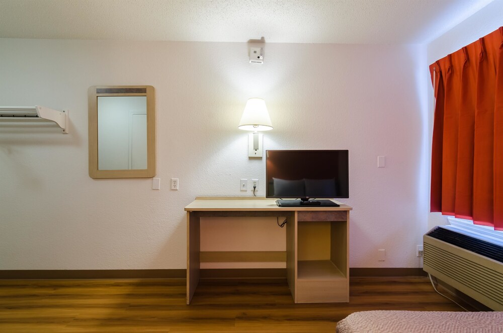 Motel6 North Platte NE East - photo 6