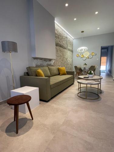 Karamelas Vacation House — 4-Star Luxury Hotel in Nea Kallikrateia, Greece