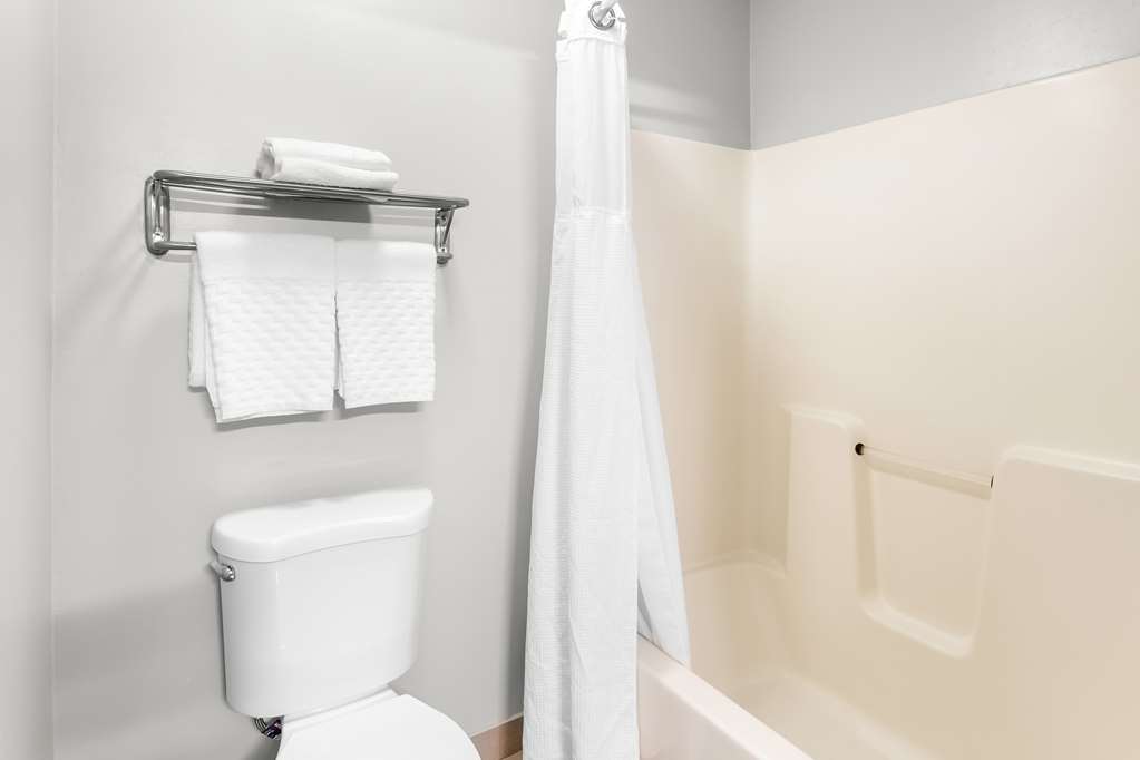 Best Western Oswego Hotel - photo 26