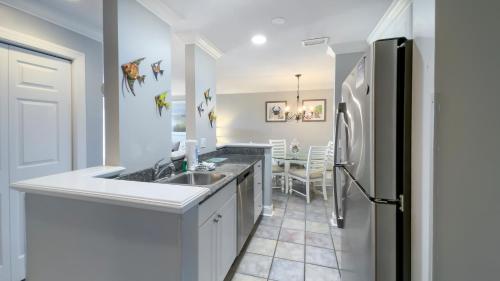 940 Cutter Court at The Sea Pines Resort - photo 11