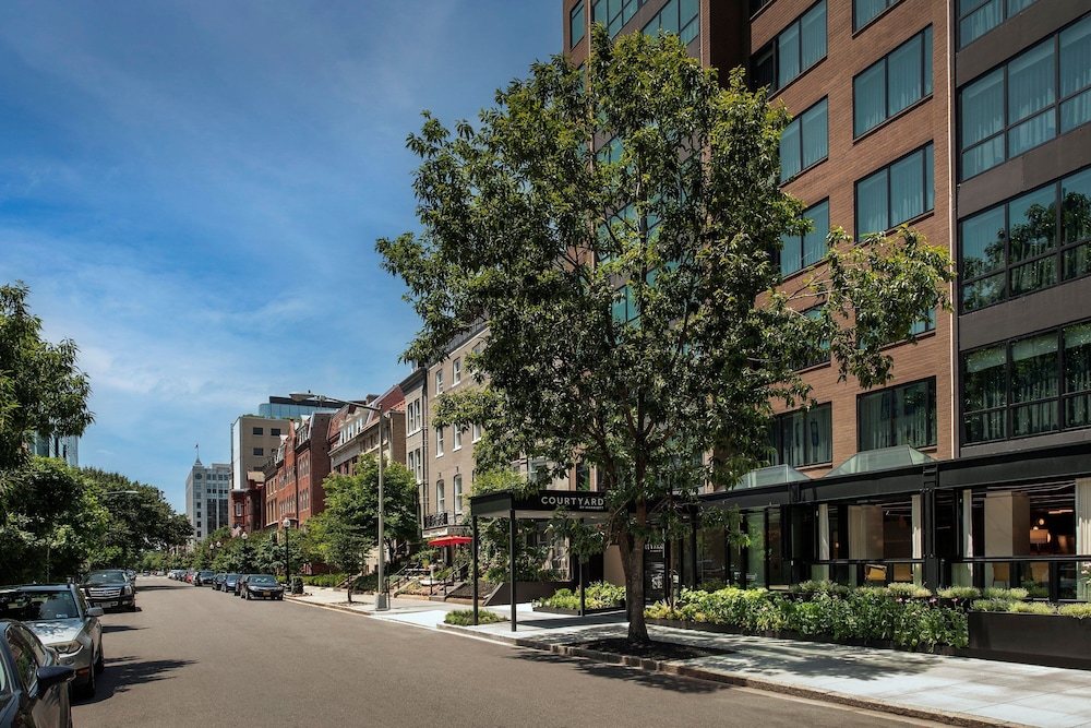 Courtyard by Marriott Washington DC Dupont Circle - photo 57