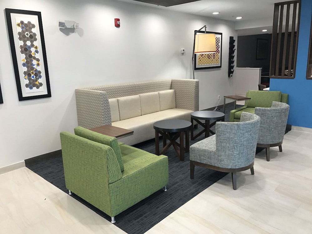 Holiday Inn Express Naples South I 75 by IHG - photo 35