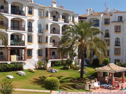 Crown Resorts Club Delta Mar