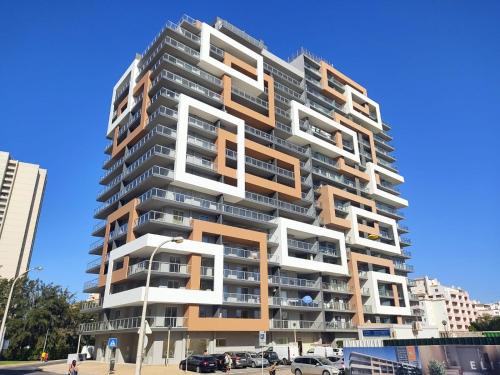 Algarve Sun Apartment — 4-Star Luxury Hotel in Portimao, Portugal