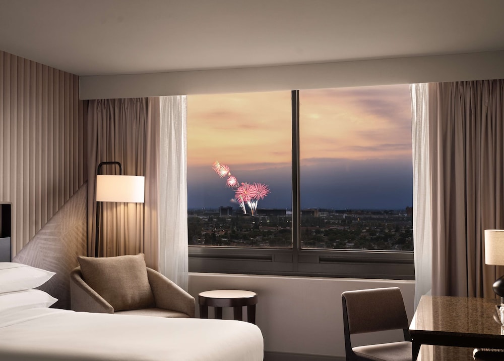 Hotel Fera Anaheim a DoubleTree by Hilton - photo 22
