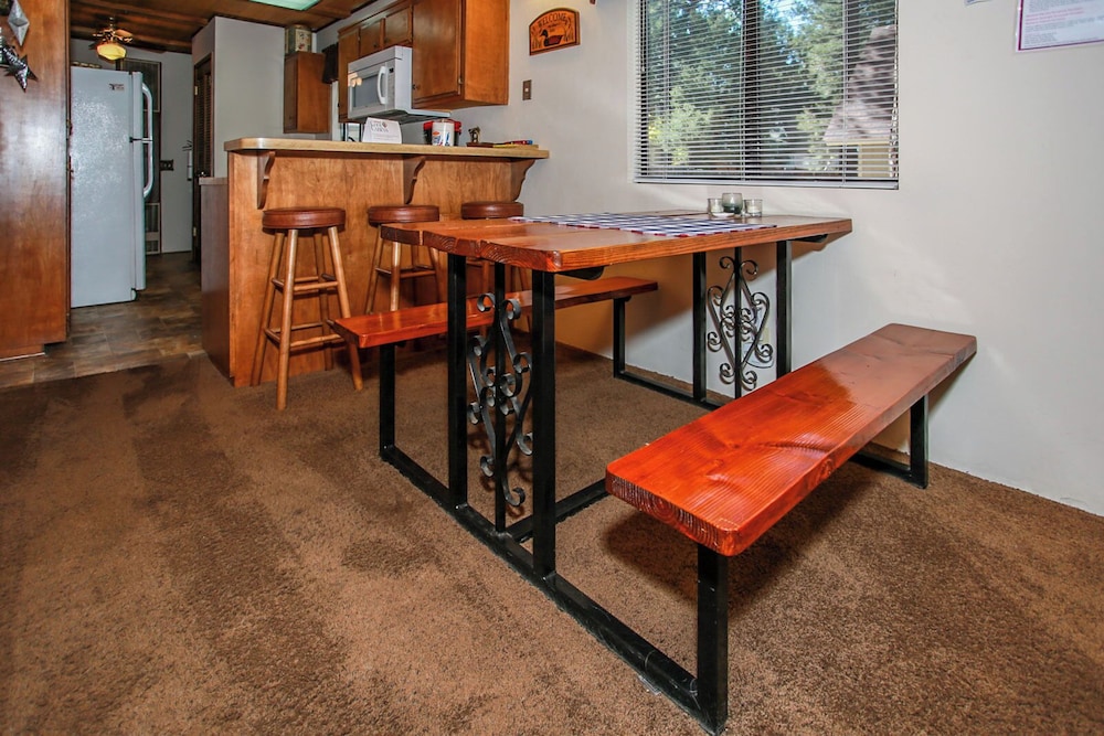 Cedar Pines — Big Bear City — photo 2