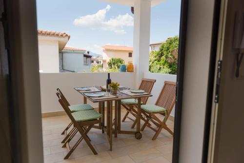 Casa Antu Appartamento con 2 camere in centro abitato — 4-Star Luxury Hotel in Orosei, Italy