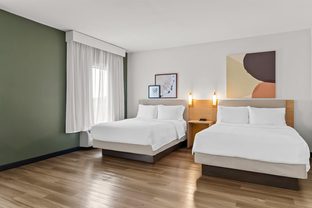 Spark By Hilton Houston Hobby Airport - photo 9