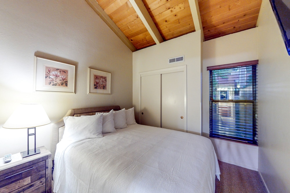 619 Lakefront - photo 12