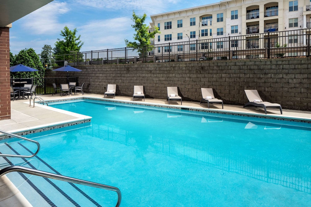 Hampton Inn & Suites Charlotte Ballantyne - photo 41