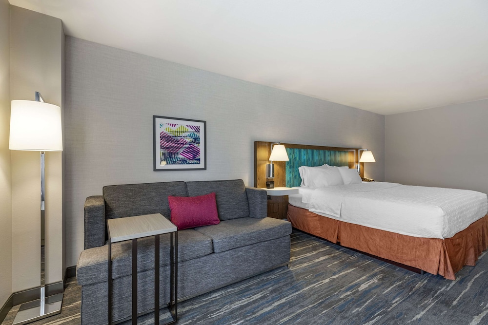 Hampton Inn Ft Collins - photo 29