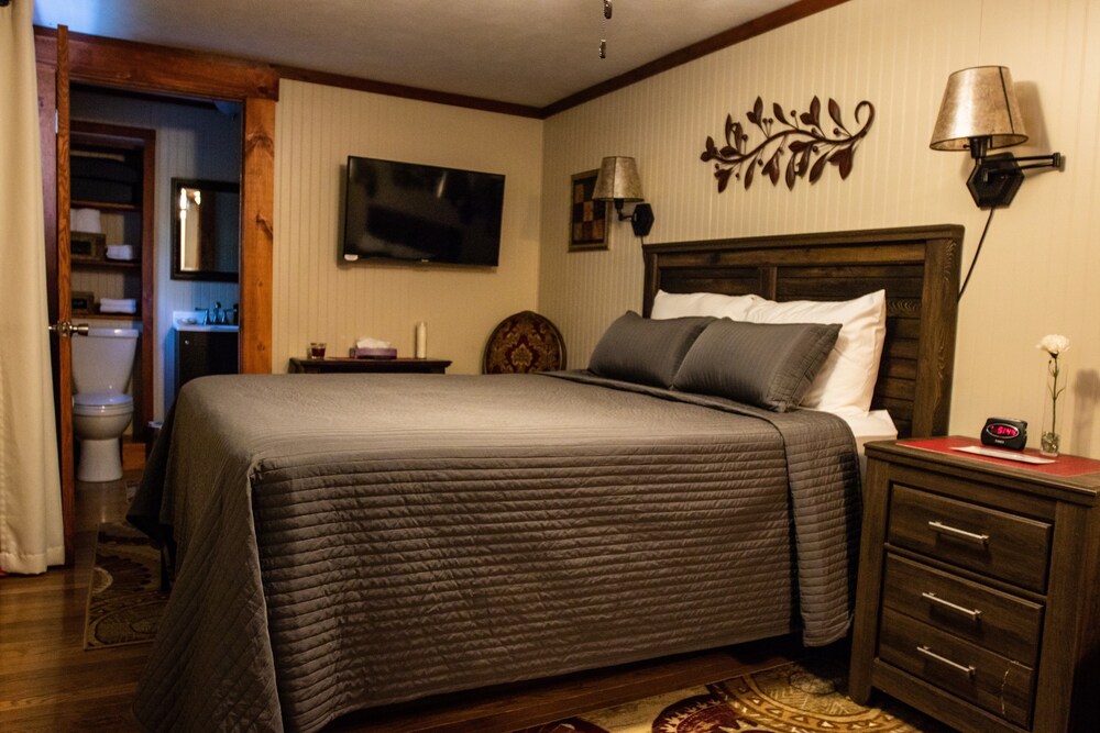 Hocking Hills Inn - photo 15