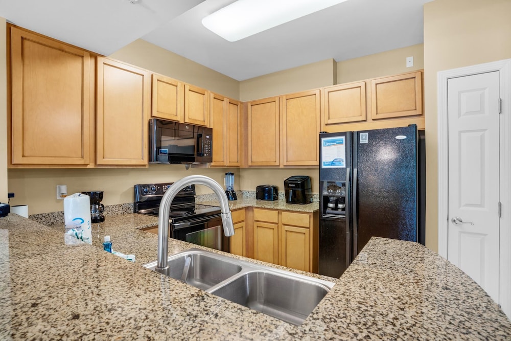 Palms Resort #2210 Jr 2BR - photo 13