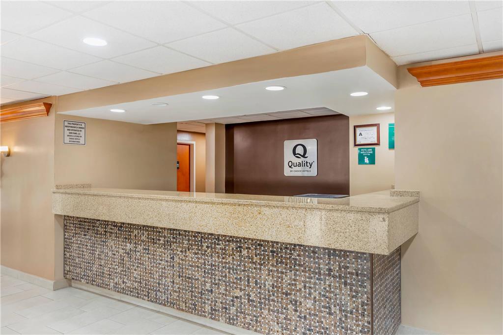 Quality Inn Lumberton North - photo 3
