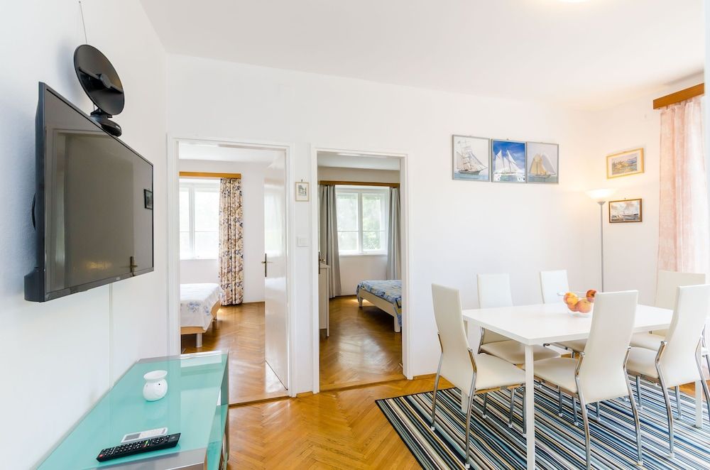 Apartment Leon