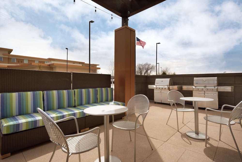 Home2 Suites by Hilton Milwaukee Airport - photo 27