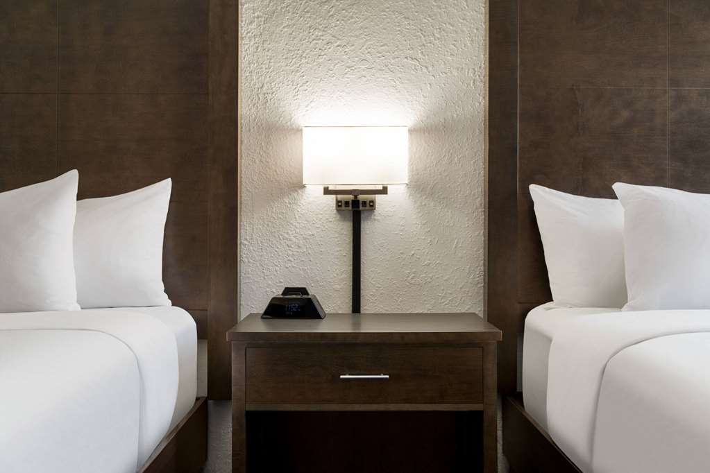 AmericInn by Wyndham Rochester Near Mayo Clinic - photo 42