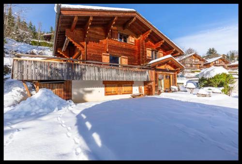 Chalet Coelacanthe — 4-Star Luxury Hotel in La Clusaz, France