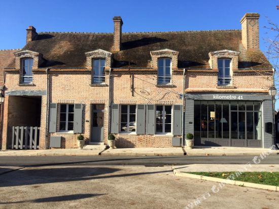 Km 41 — hotel in Chaumont-Sur-Tharonne
