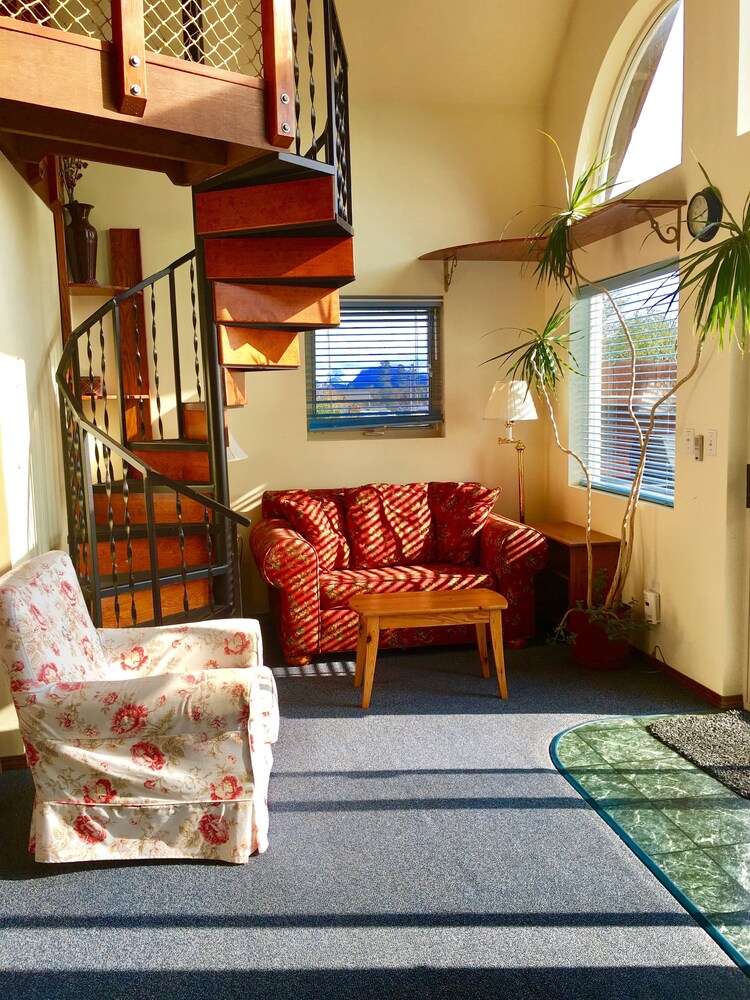 Driftwood Inn and Seaside Lodges - photo 93