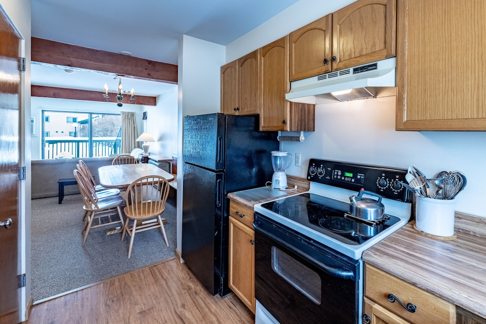 Smugglers' Notch Resort Private Suites - photo 60