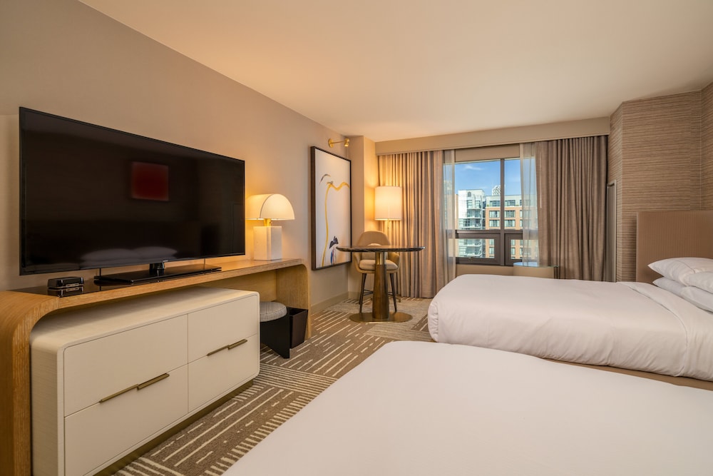 Hilton San Diego Gaslamp Quarter - photo 12