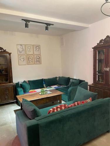 Matisse apartment in old Tbilisi