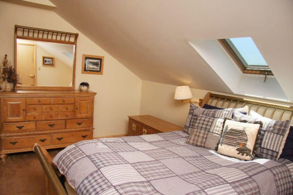 Brightwood Inn - photo 9