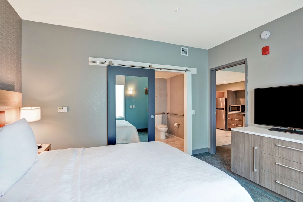Home2 Suites by Hilton Jacksonville South St. Johns Town Ctr - photo 8
