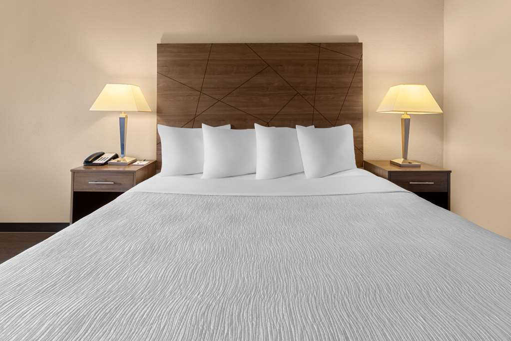 Wingate by Wyndham Troy - photo 23