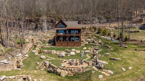 SkyFall at Eagles Nest - last minute hotel in Banner Elk