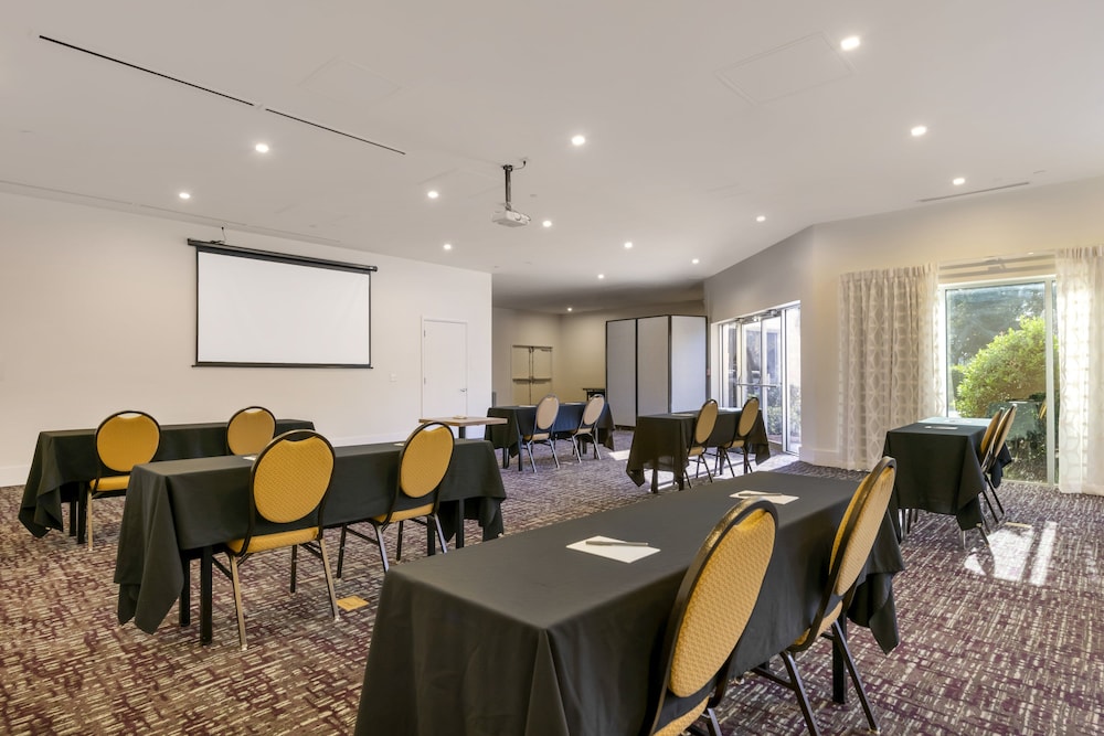 Crowne Plaza Orlando Lake Buena Vista by IHG - photo 41