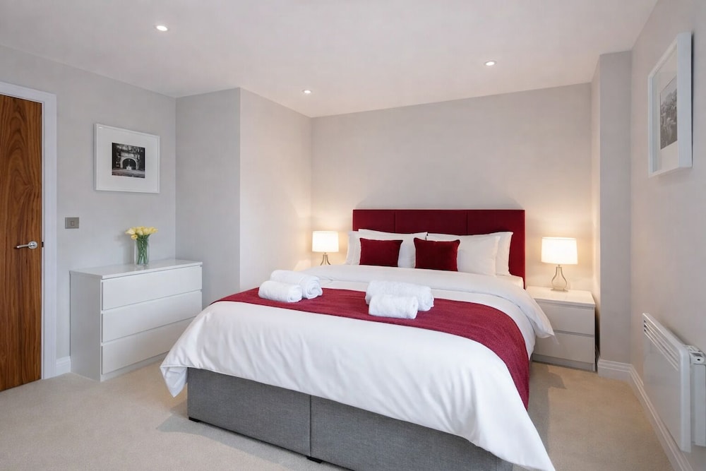 Roomspace Apartments Trinity House — Reigate — photo 4